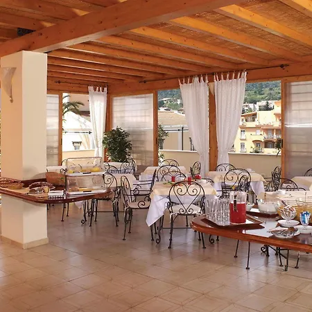 Hotel La Filadelfia 3*